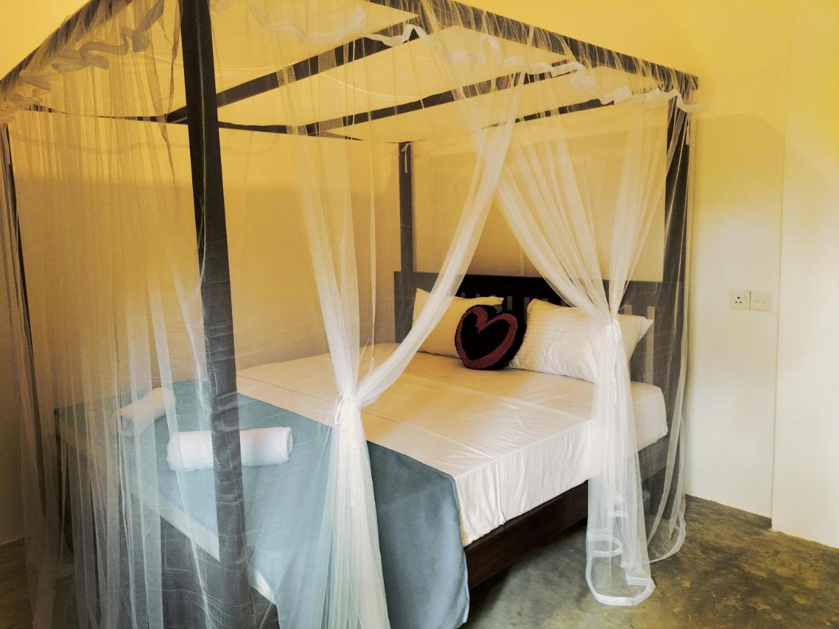 Secret Swell Hotell Tangalle Exteriör bild